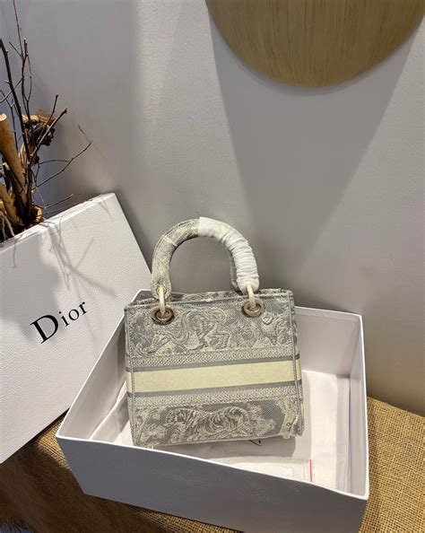 dior dhgate